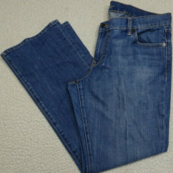 Old Navy Denim - 🦋 Old Navy Size 14 Short Blue Denim DIVA Boot Cut